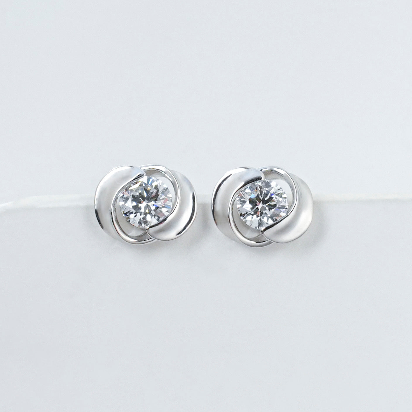 925 Sterling Silver Rose Flower Lab Grown Diamond Stud Earrings, Round Solitaire Diamond Earrings