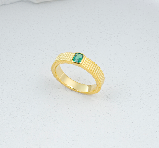S925 Sterling Silver Lab Grown Emerald Fluted Band Ring
