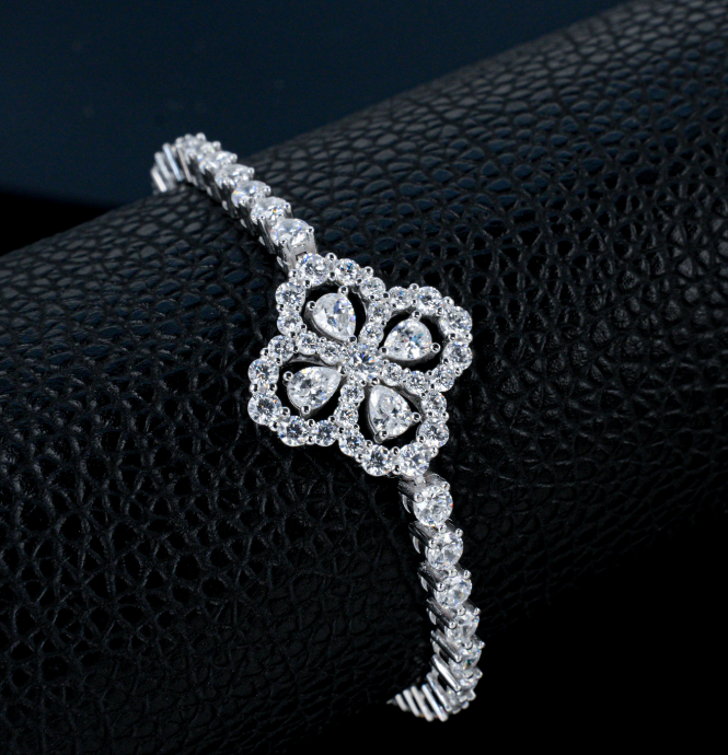 S925 Sterling Silver Four Leaf Clover Cubic Zirconia Tennis Bracelet