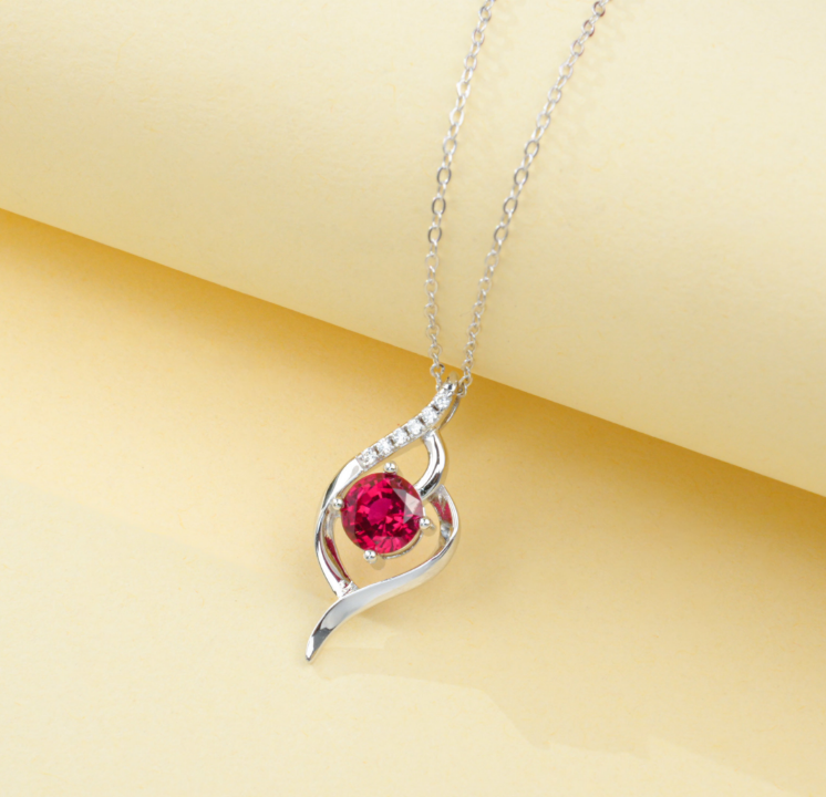 S925 Sterling Silver Lab Grown Ruby Leaf Pendant Necklace